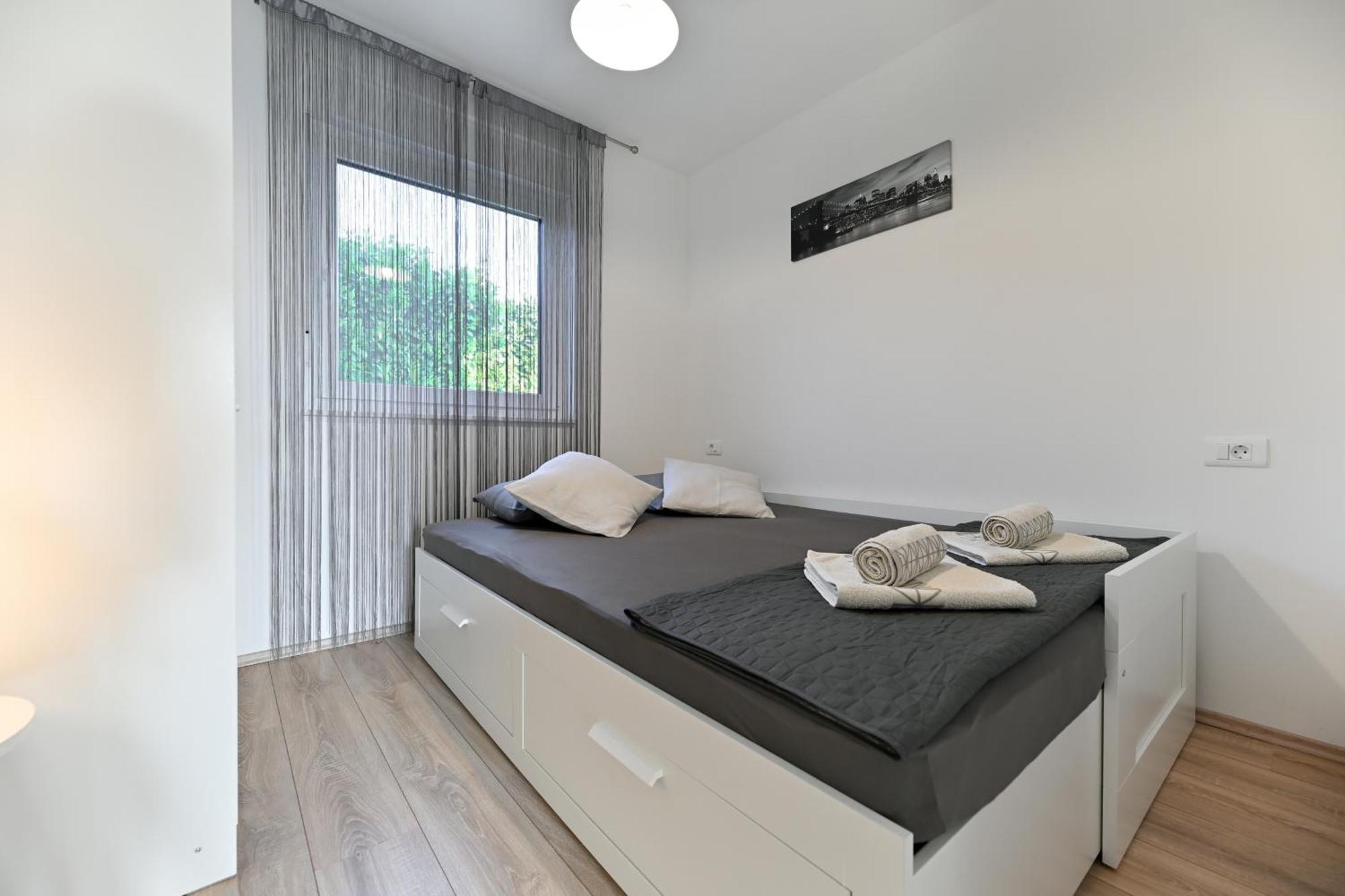 Holiday Home Aprilis With Pool, Jacuzzi And Sauna Galovac  Exteriér fotografie