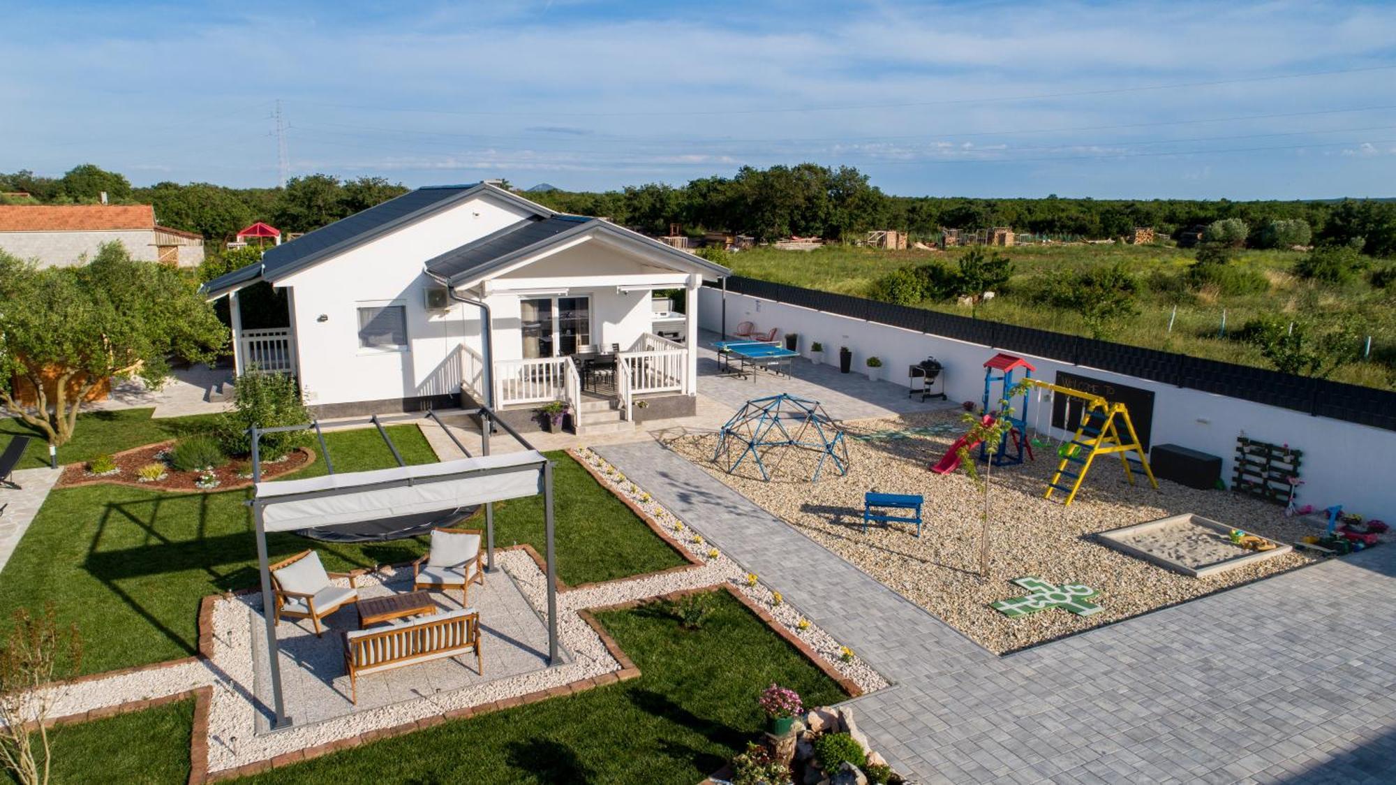 Holiday Home Aprilis With Pool, Jacuzzi And Sauna Galovac  Exteriér fotografie