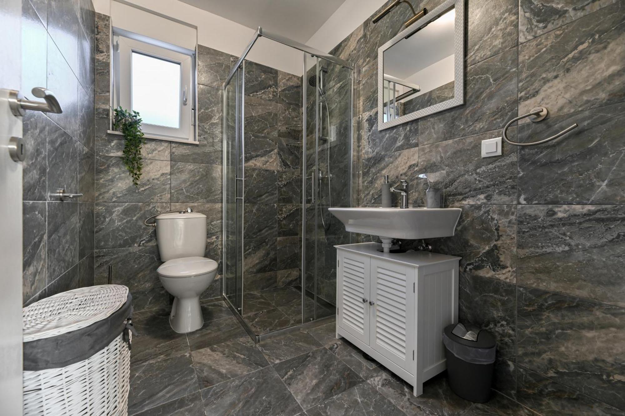 Holiday Home Aprilis With Pool, Jacuzzi And Sauna Galovac  Exteriér fotografie